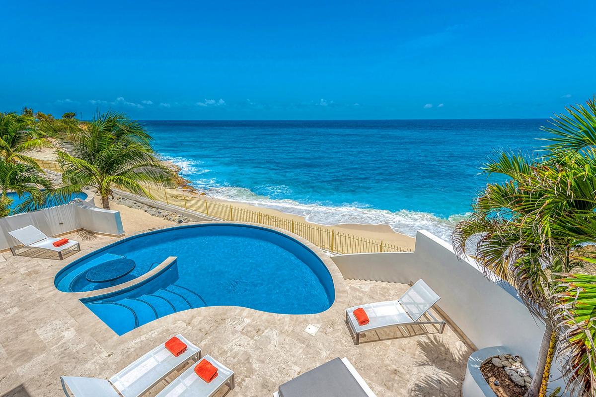 Pool Villa rental St Martin - Pool overview